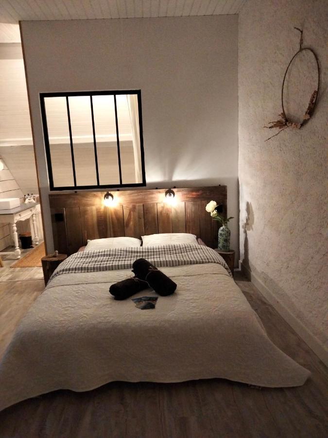 Chambre Telma 2 Pers Avec Piscine "Mon Lit Au Pre" Couples Ou Femmes Seulement Pontours Luaran gambar